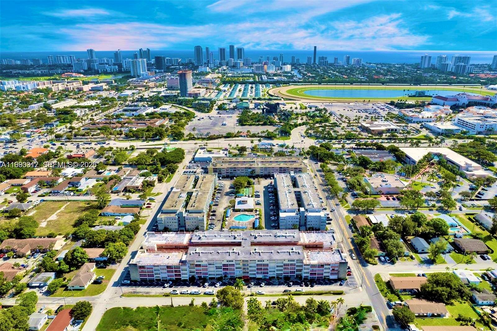 THIRD GULFSTREAM GARDEN - Residential