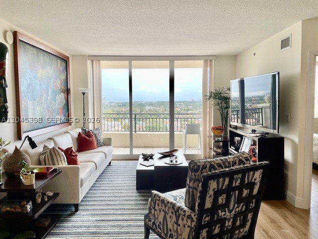 3232 SW 22nd Ter 1303