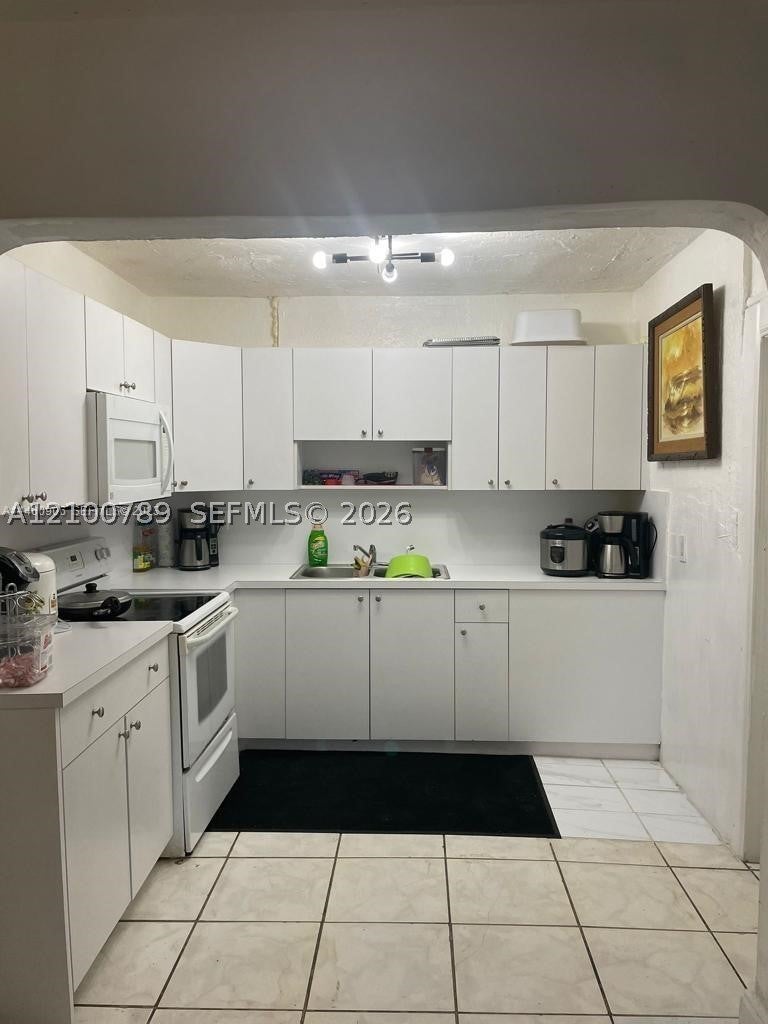 1137 NW 58th Ter