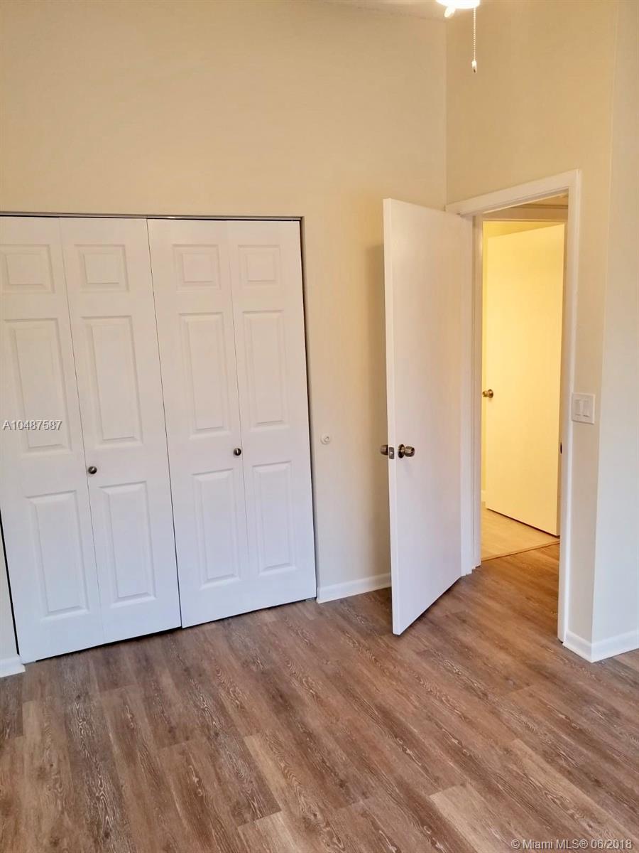 KENSINGTON WALK CONDO - Residential Lease