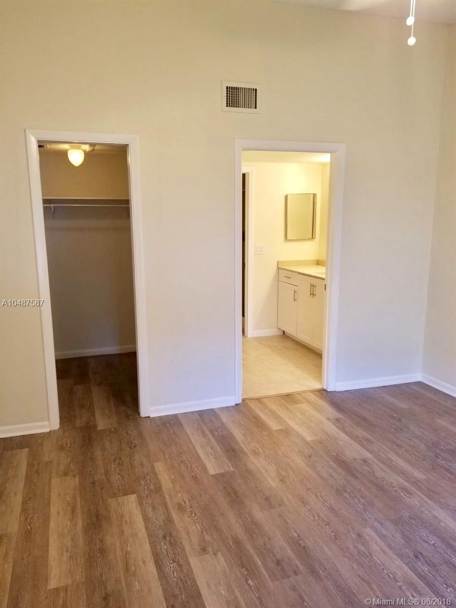 KENSINGTON WALK CONDO - Residential Lease