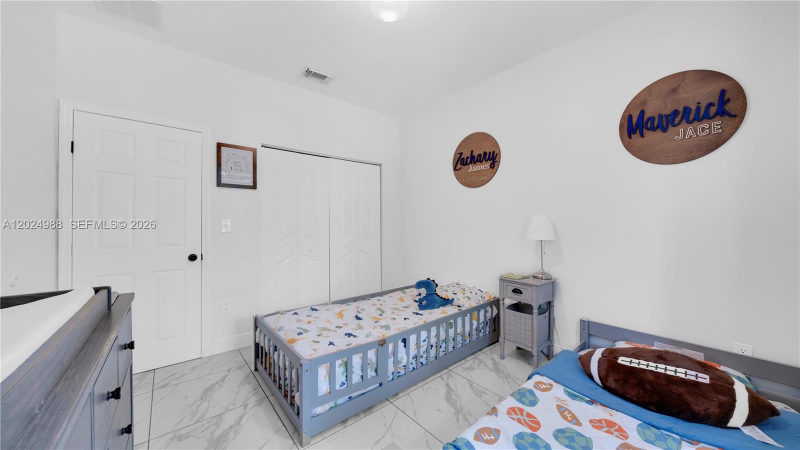 SILVER PALM HOMES - Residential