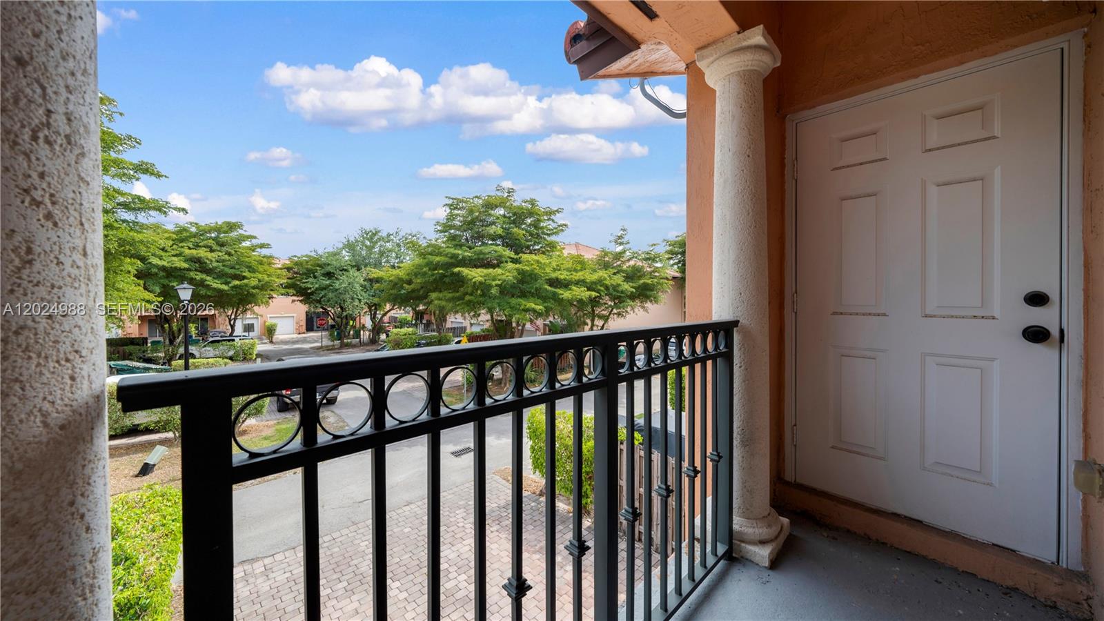 SILVER PALM HOMES - Residential