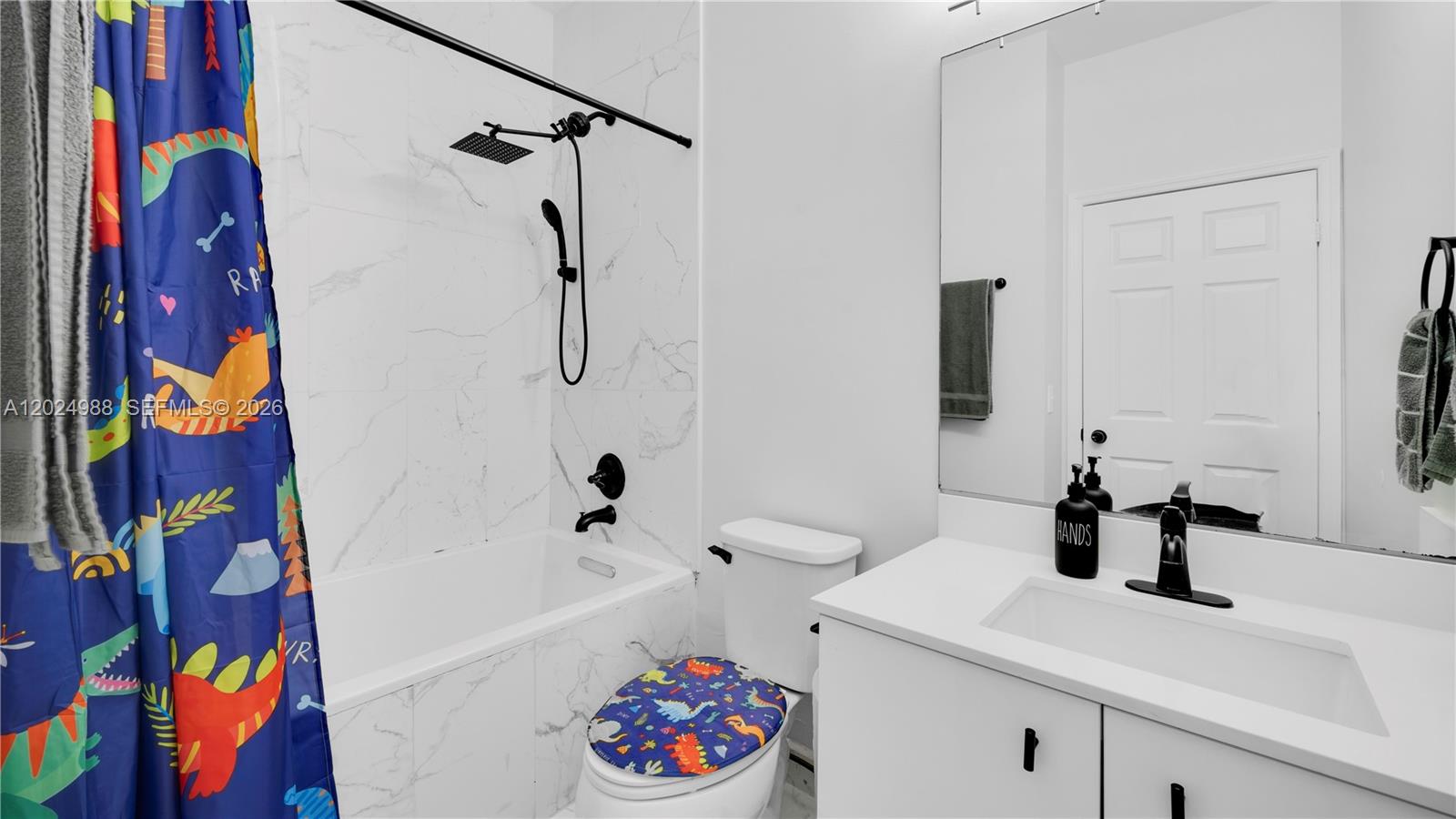 SILVER PALM HOMES - Residential