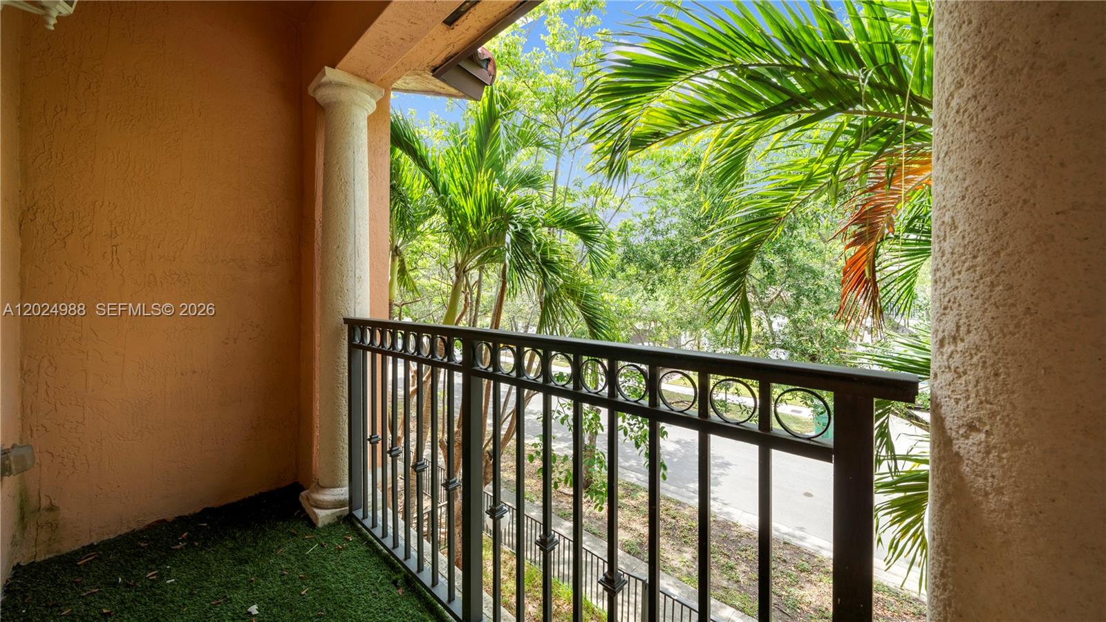 SILVER PALM HOMES - Residential