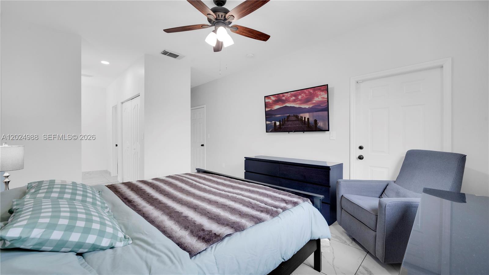 SILVER PALM HOMES - Residential
