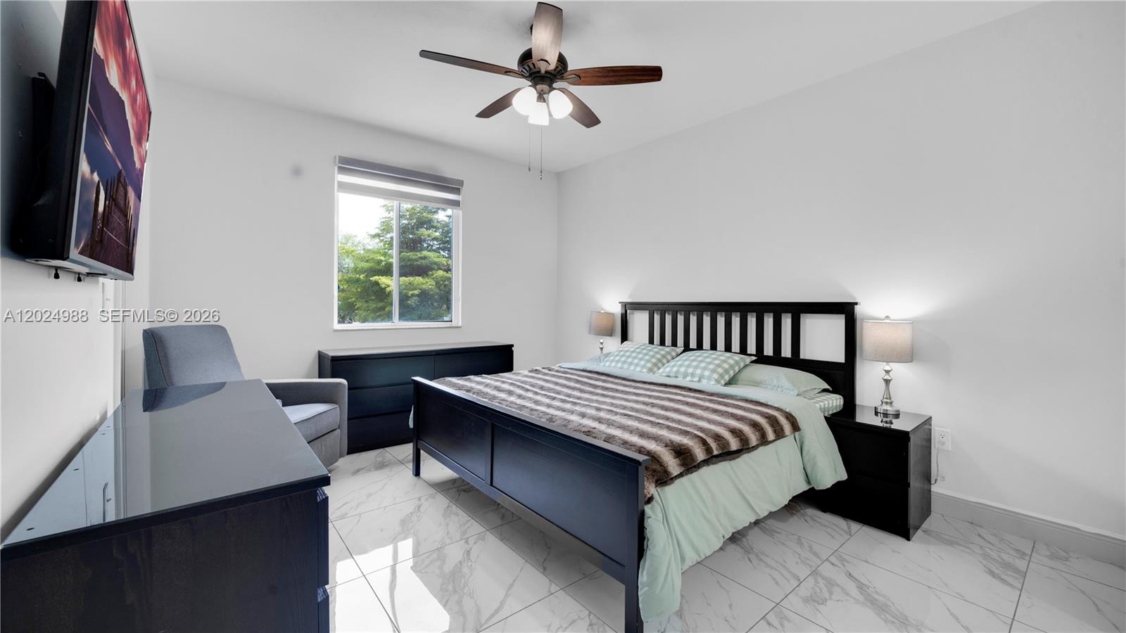 SILVER PALM HOMES - Residential