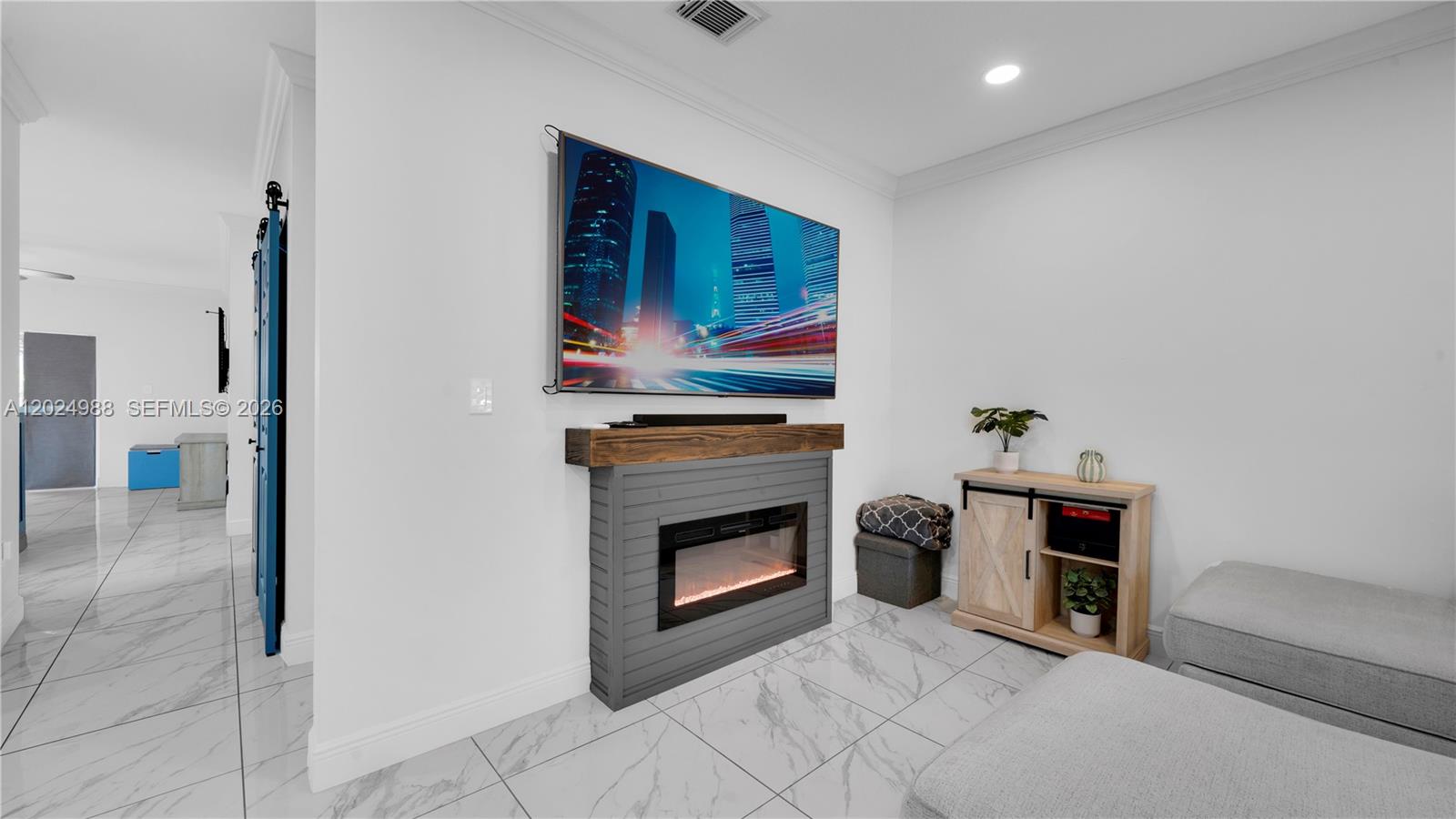 SILVER PALM HOMES - Residential
