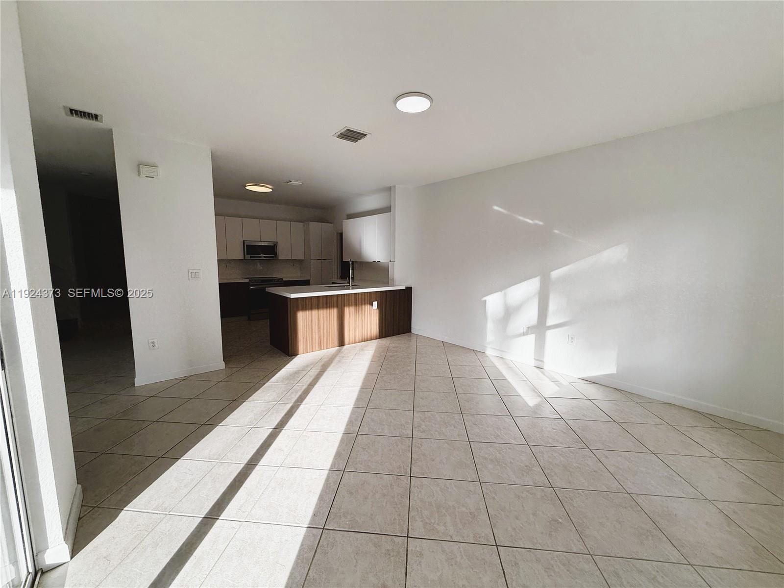 DORAL ISLES MARTINIQUE - Residential