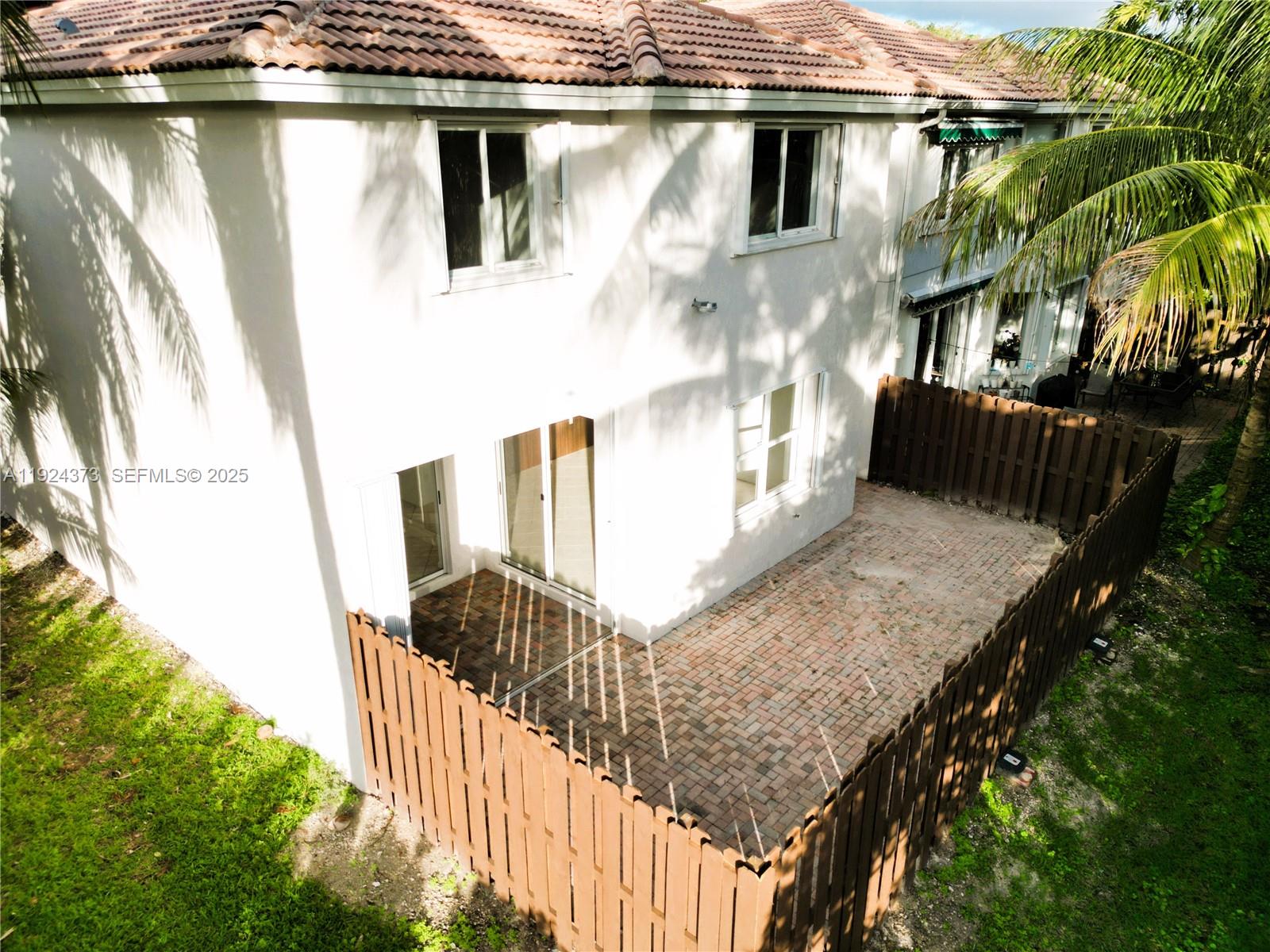 DORAL ISLES MARTINIQUE - Residential