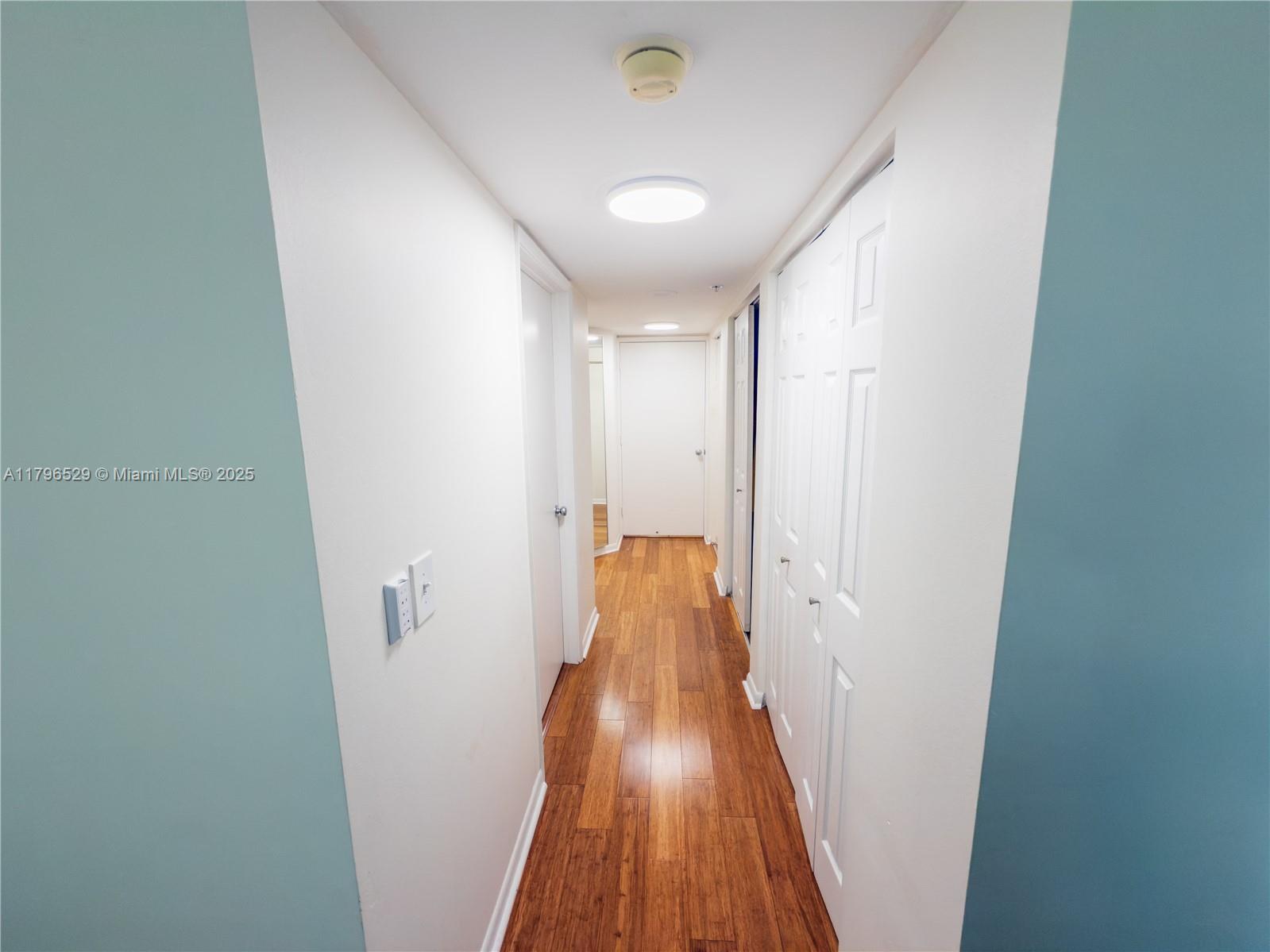 LAS OLAS BY THE RIVER CON - Residential