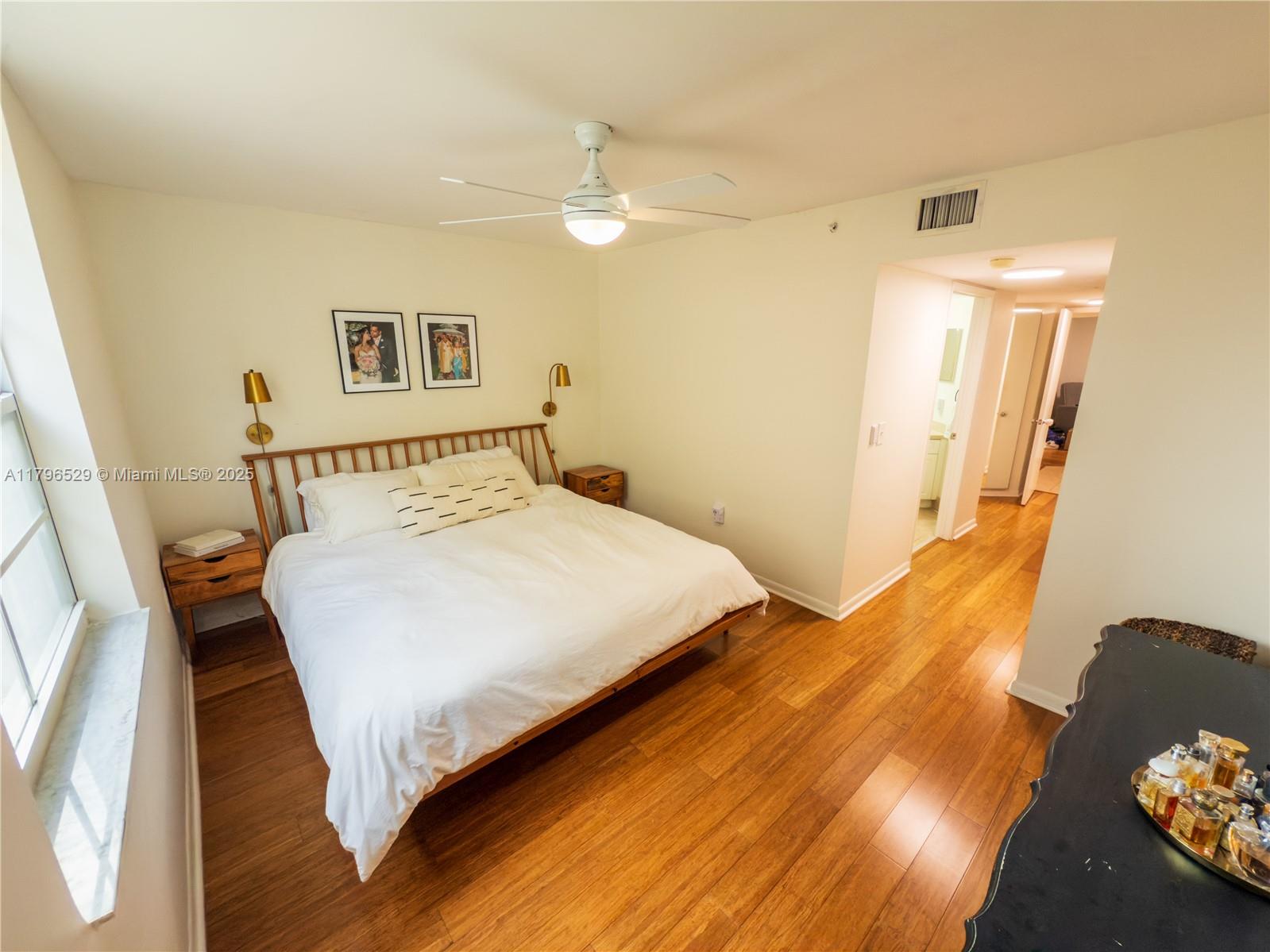 LAS OLAS BY THE RIVER CON - Residential