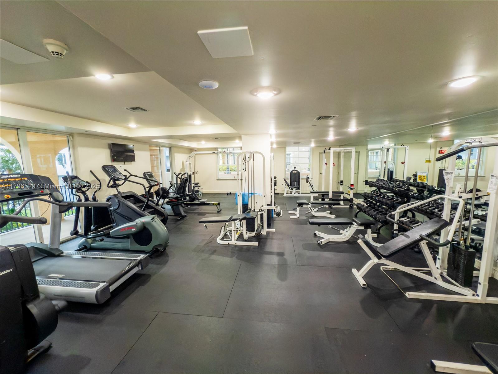 LAS OLAS BY THE RIVER CON - Residential