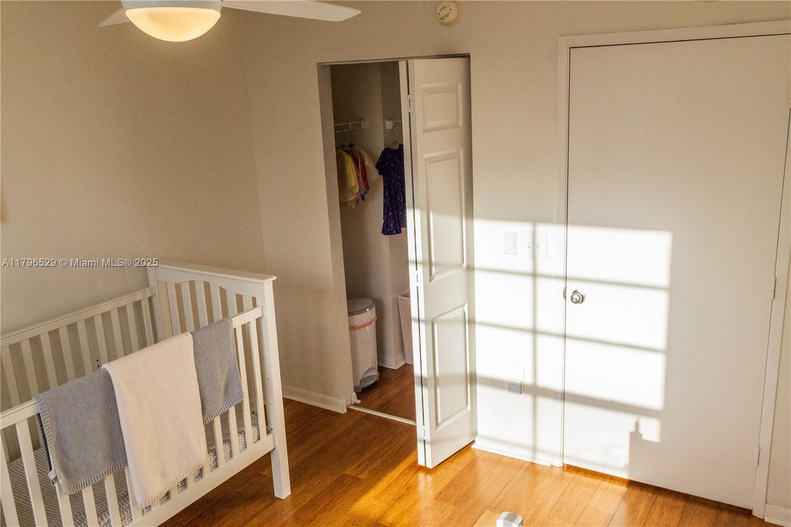 LAS OLAS BY THE RIVER CON - Residential