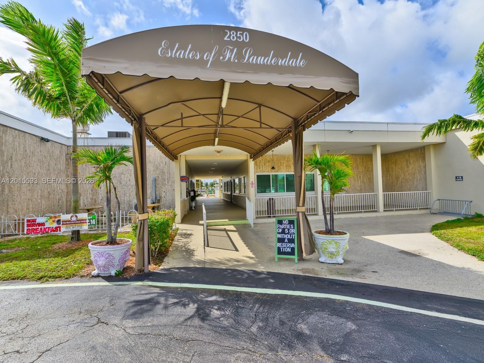 RAVENSWOOD ESTATES & MARI - Residential Lease