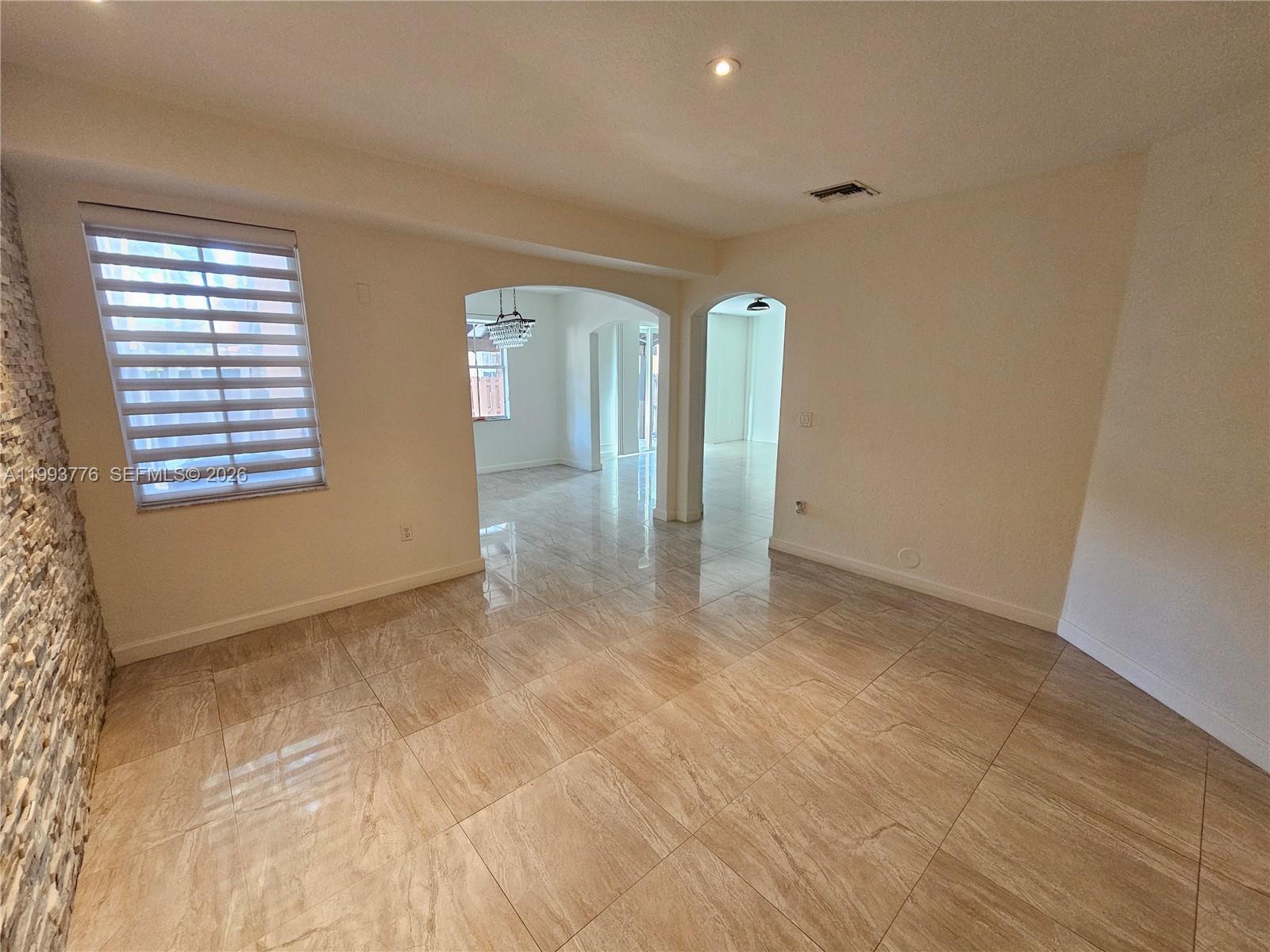 ISLANDS AT DORAL NORTHWES - Residential Lease