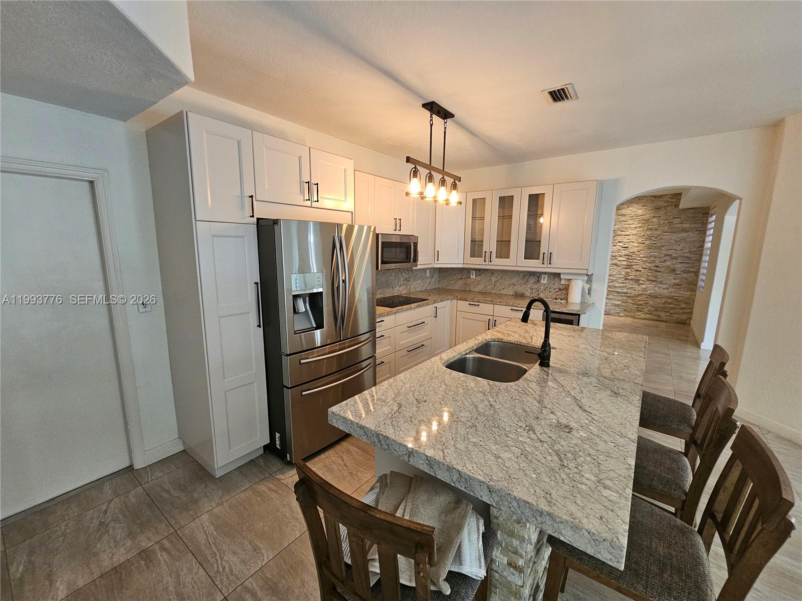 ISLANDS AT DORAL NORTHWES - Residential Lease