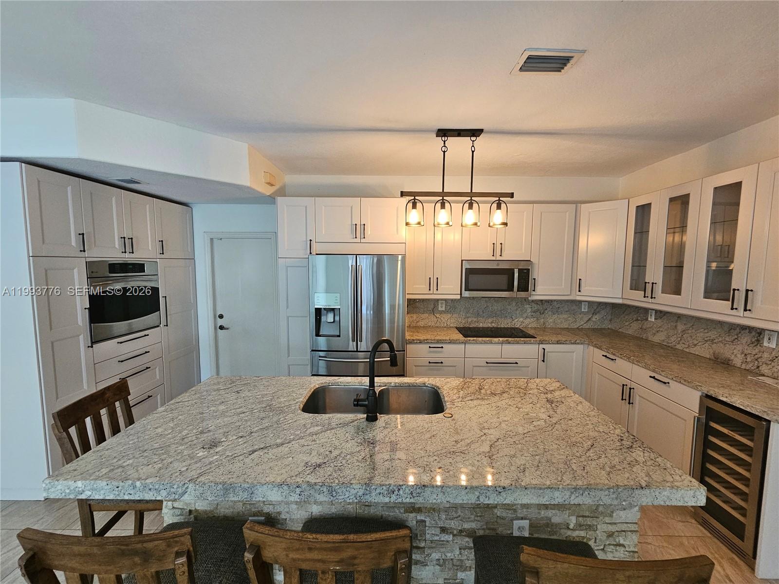 ISLANDS AT DORAL NORTHWES - Residential Lease