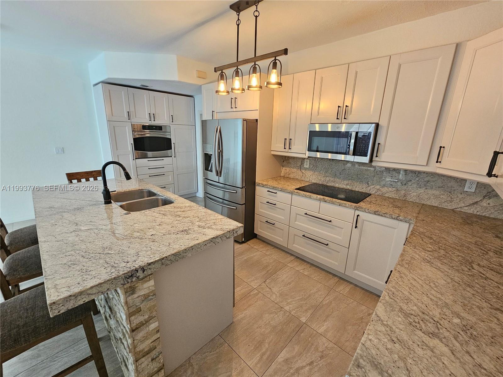 ISLANDS AT DORAL NORTHWES - Residential Lease