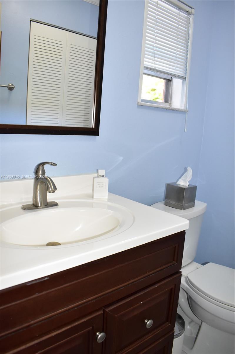 SUNRISE LAKES 151 CONDO - Residential