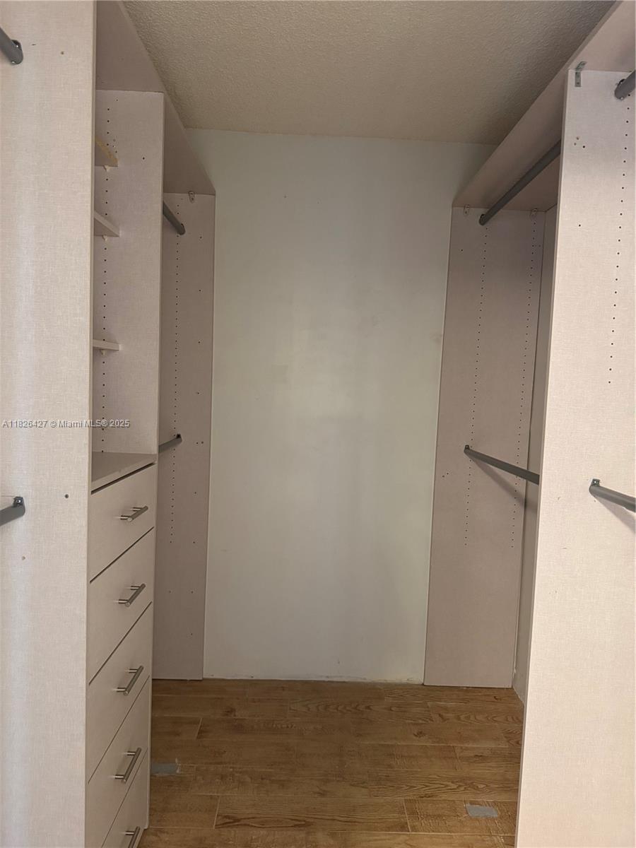 ADMIRALS PORT CONDO WEST - Residential