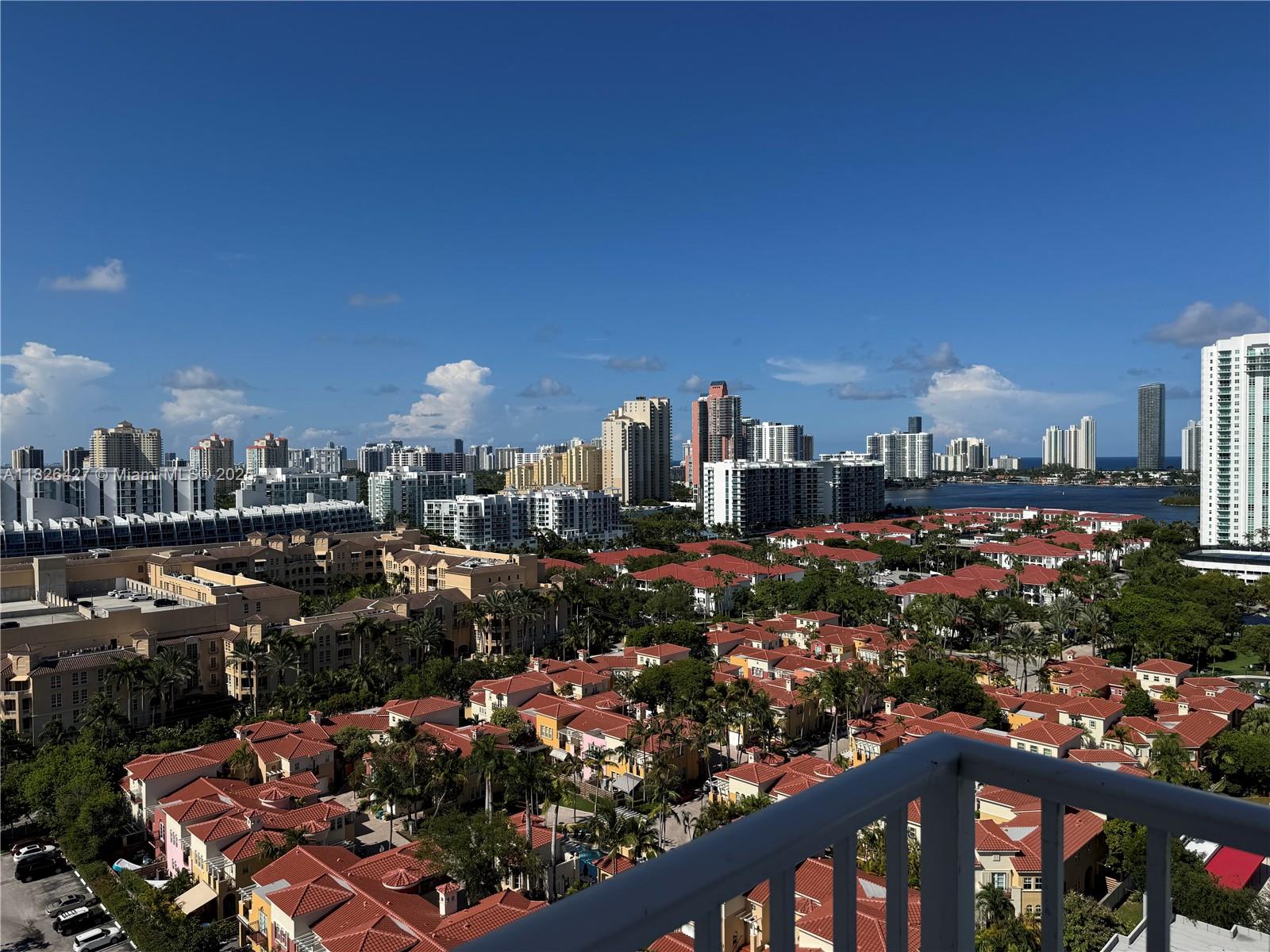 ADMIRALS PORT CONDO WEST - Residential