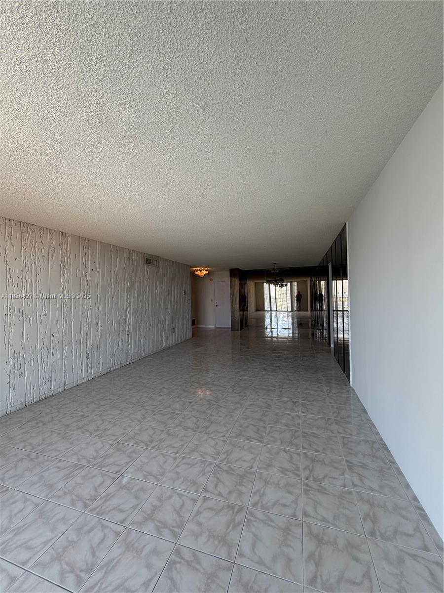 ADMIRALS PORT CONDO WEST - Residential