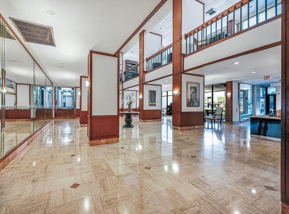 ADMIRALS PORT CONDO WEST - Residential