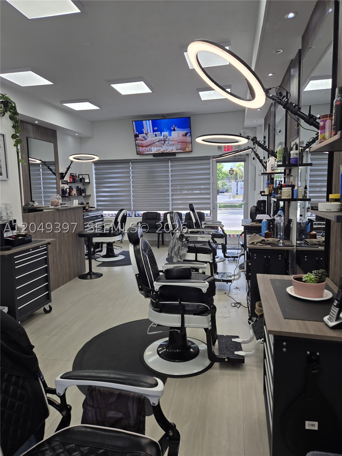 218 N Federal Highway