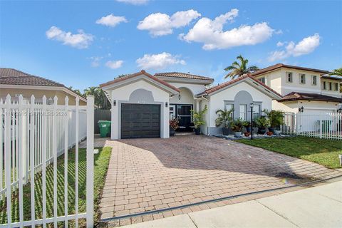 Photo of 29024 SW 134th Path, Homestead, FL 33033 (MLS # A11973915)