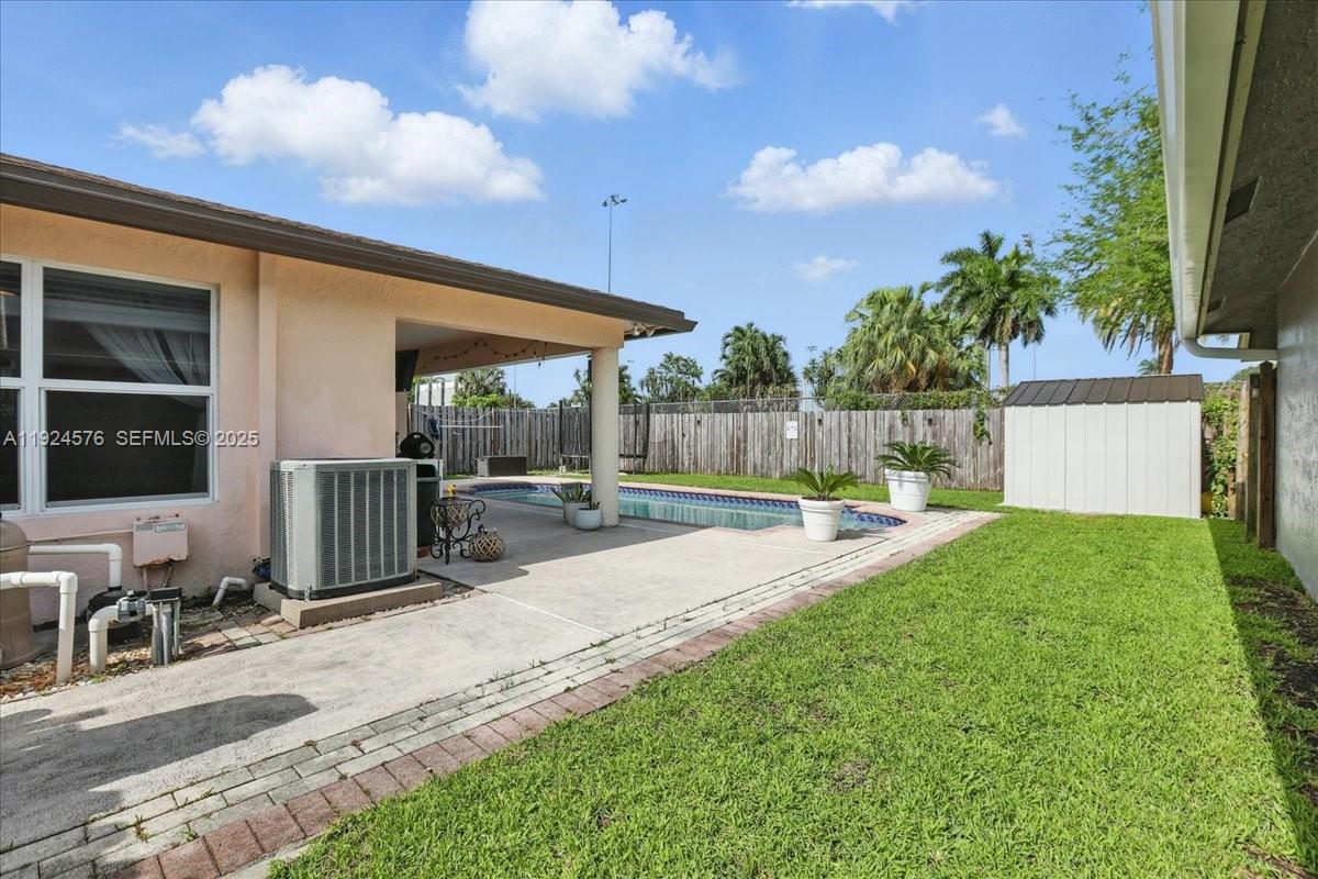 COLONY AT STIRLING - Residential