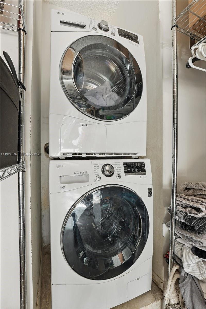 COLONY AT STIRLING - Residential