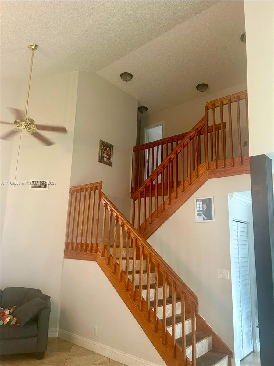 CORAL BAY REPLAT SECTION - Residential