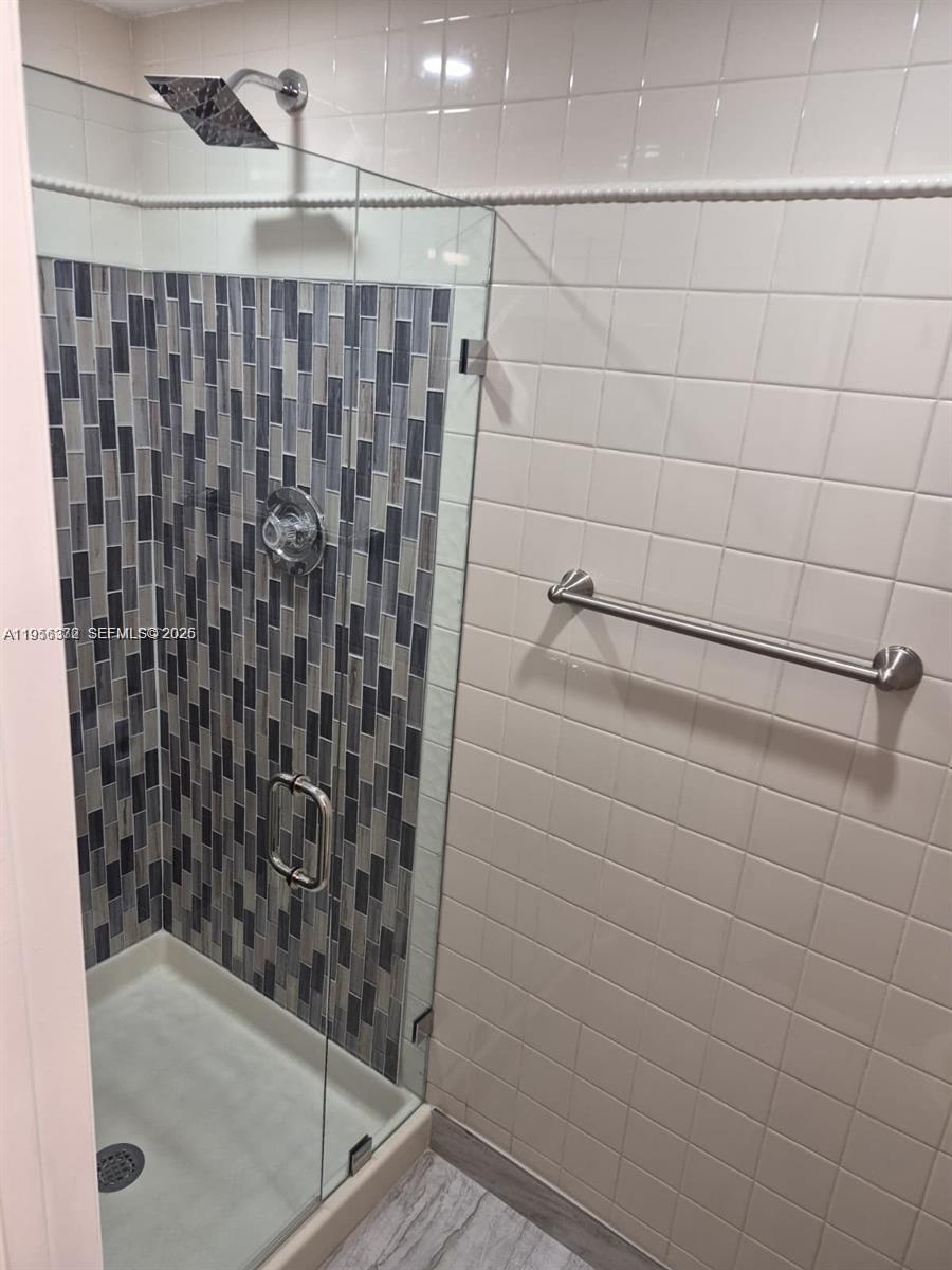 MALIBU CLUB CONDO - Residential Lease