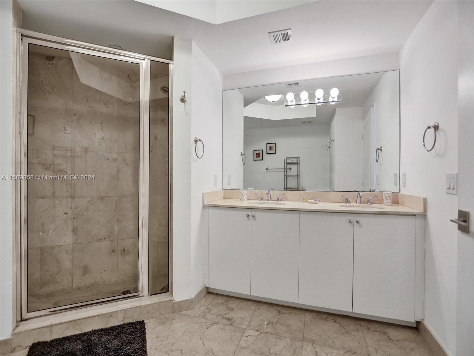 KING DAVID OF SUNNY ISLES - Residential Lease