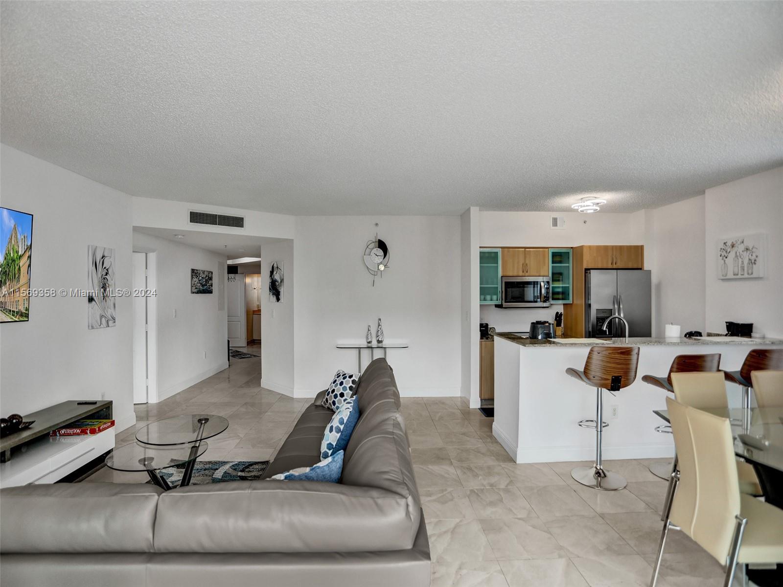 KING DAVID OF SUNNY ISLES - Residential Lease