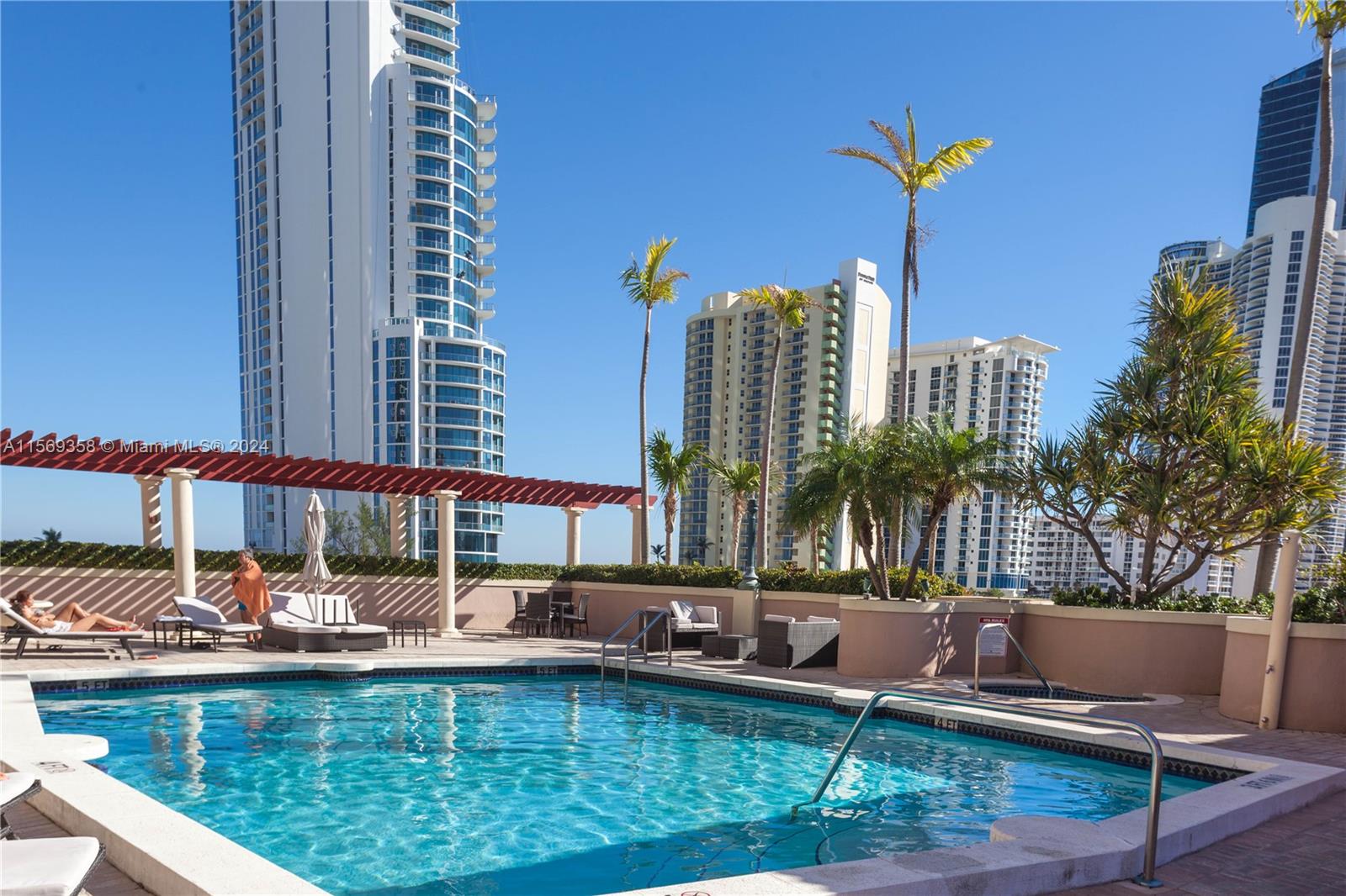KING DAVID OF SUNNY ISLES - Residential Lease