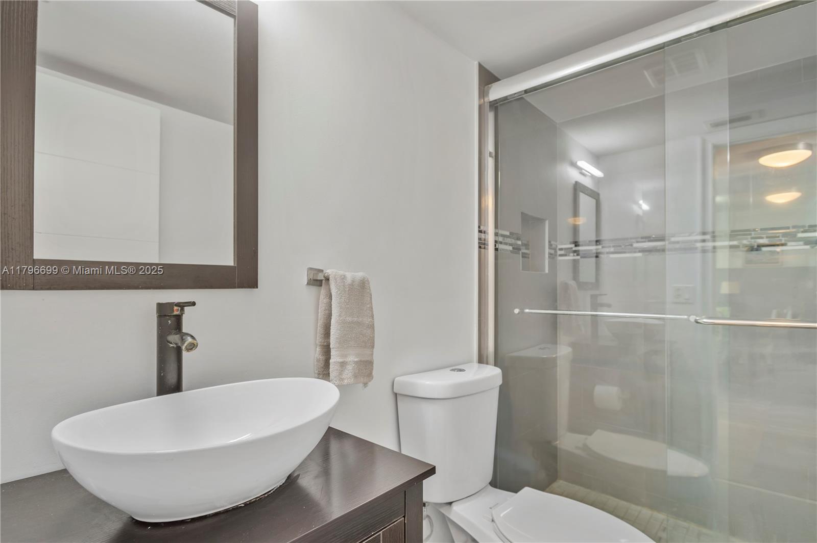 BOCA PALMS CONDO I THRU I - Residential