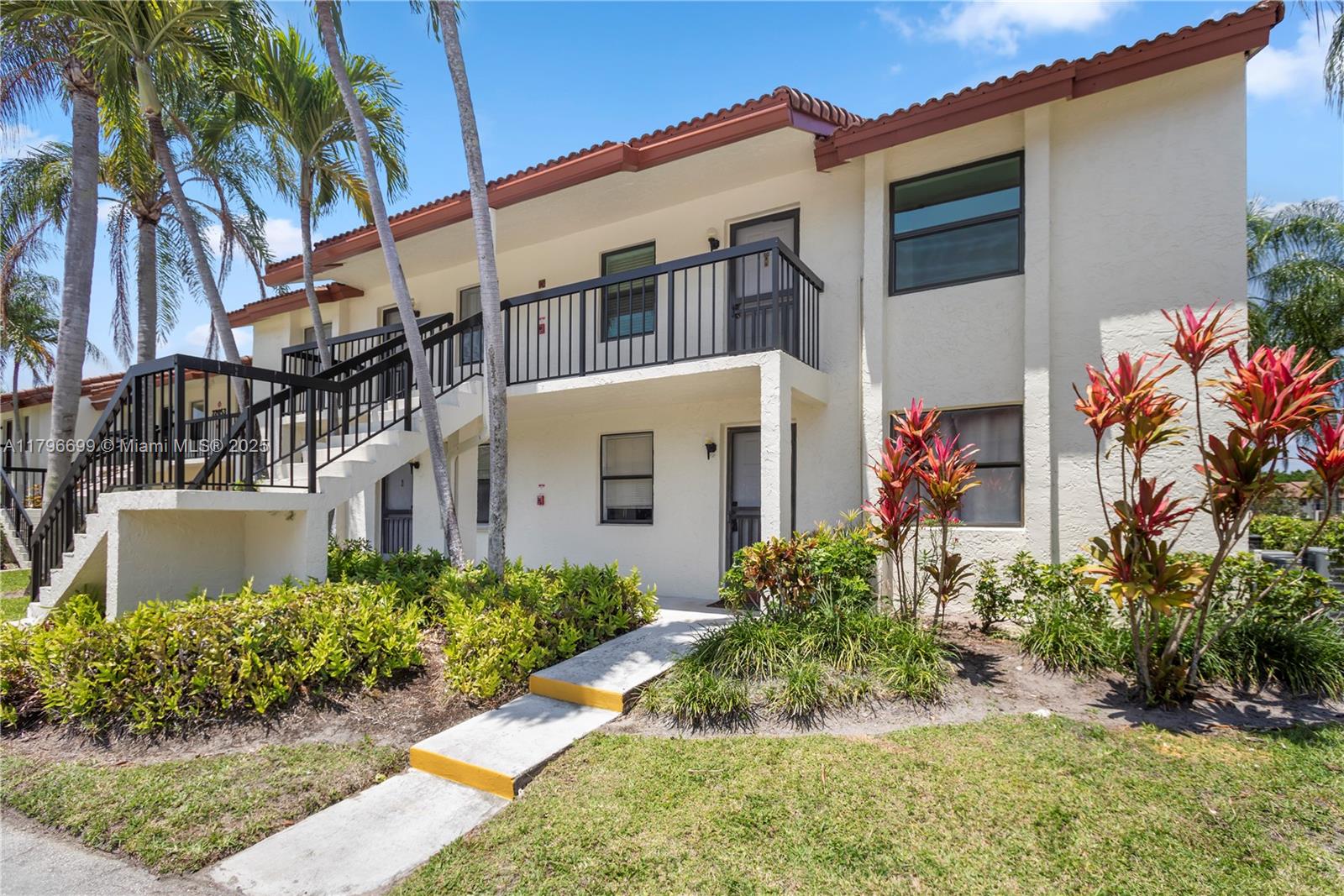 BOCA PALMS CONDO I THRU I - Residential
