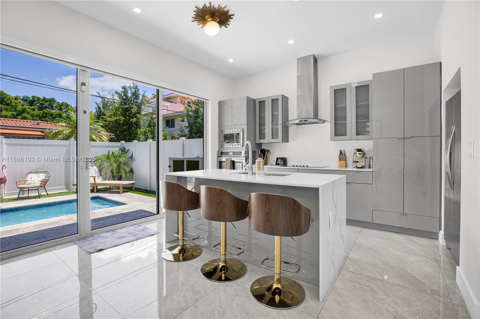 3331 SW 29th Ter 1