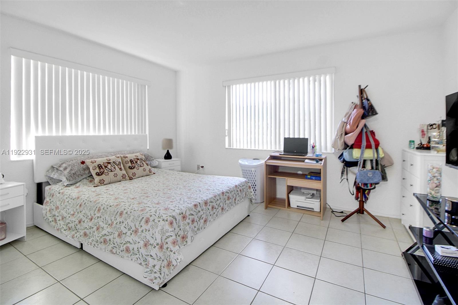 7700 Camino Real D-101