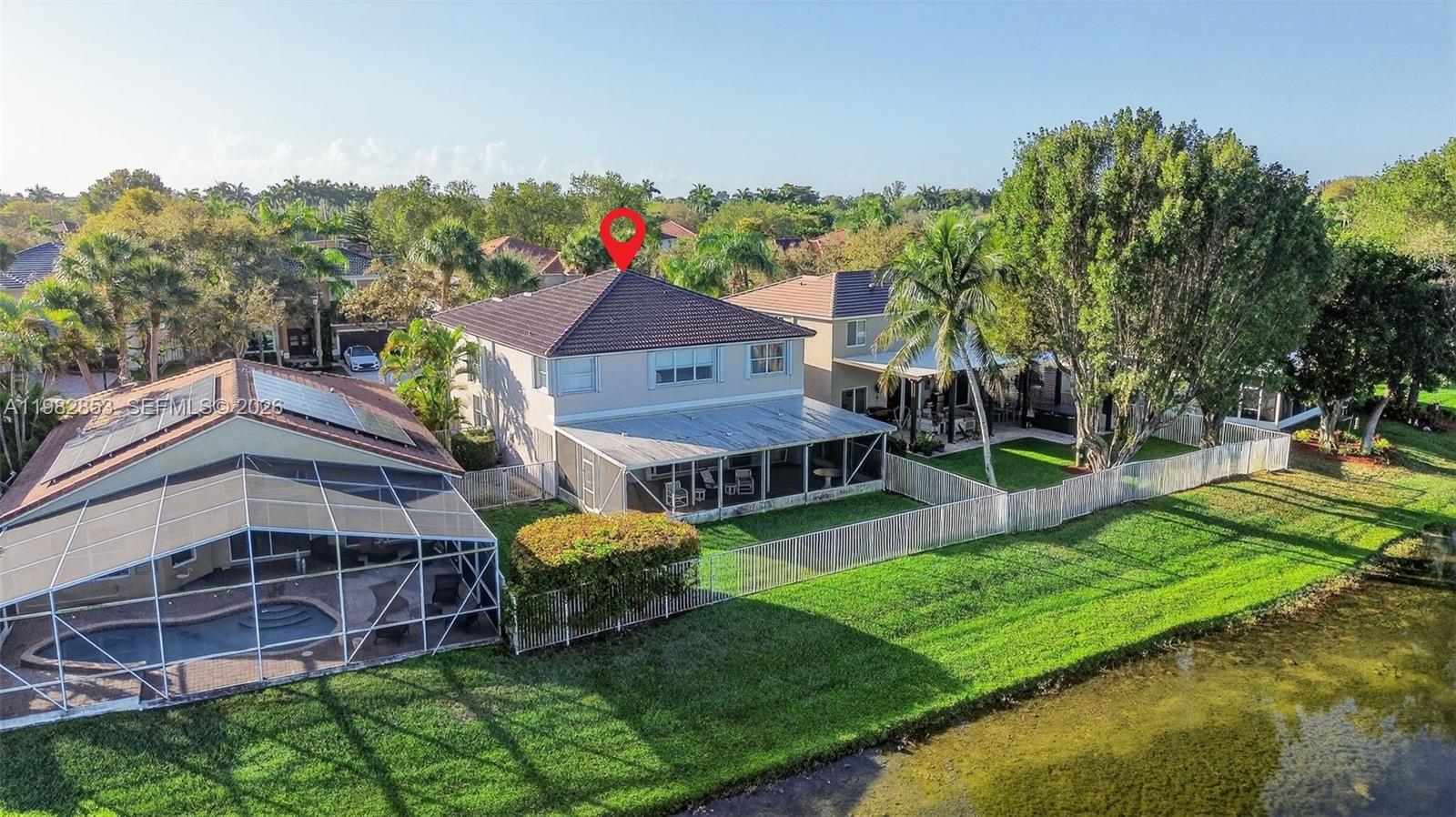 SAPPHIRE POINTE - DIAMOND - Residential