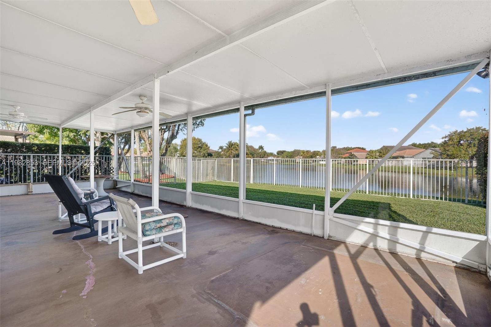 SAPPHIRE POINTE - DIAMOND - Residential