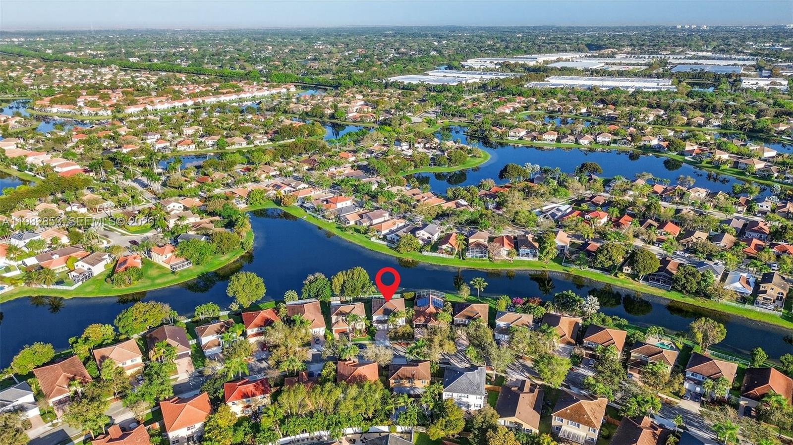 SAPPHIRE POINTE - DIAMOND - Residential