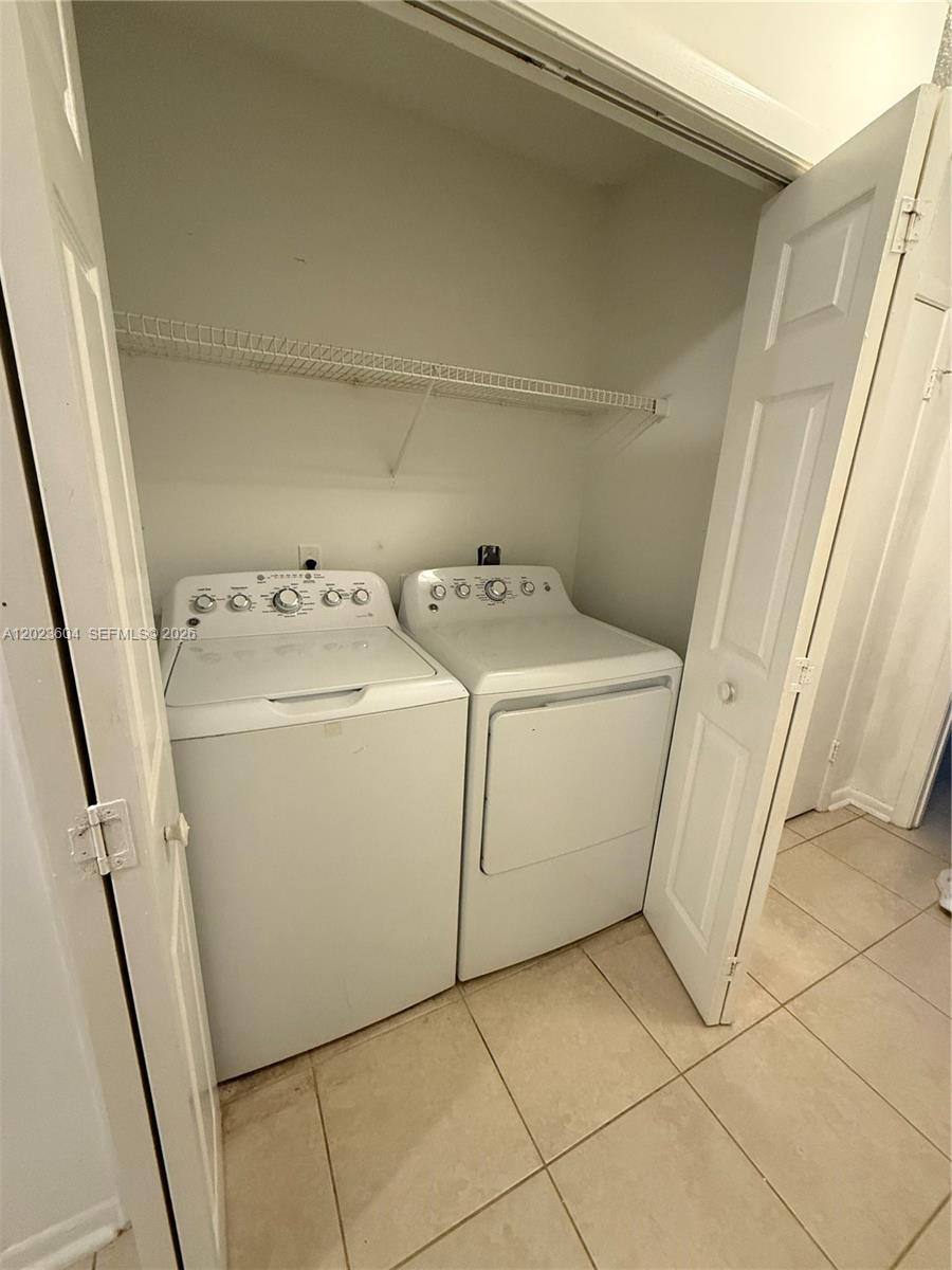 PALM AIRE GARDENS CONDO - Residential