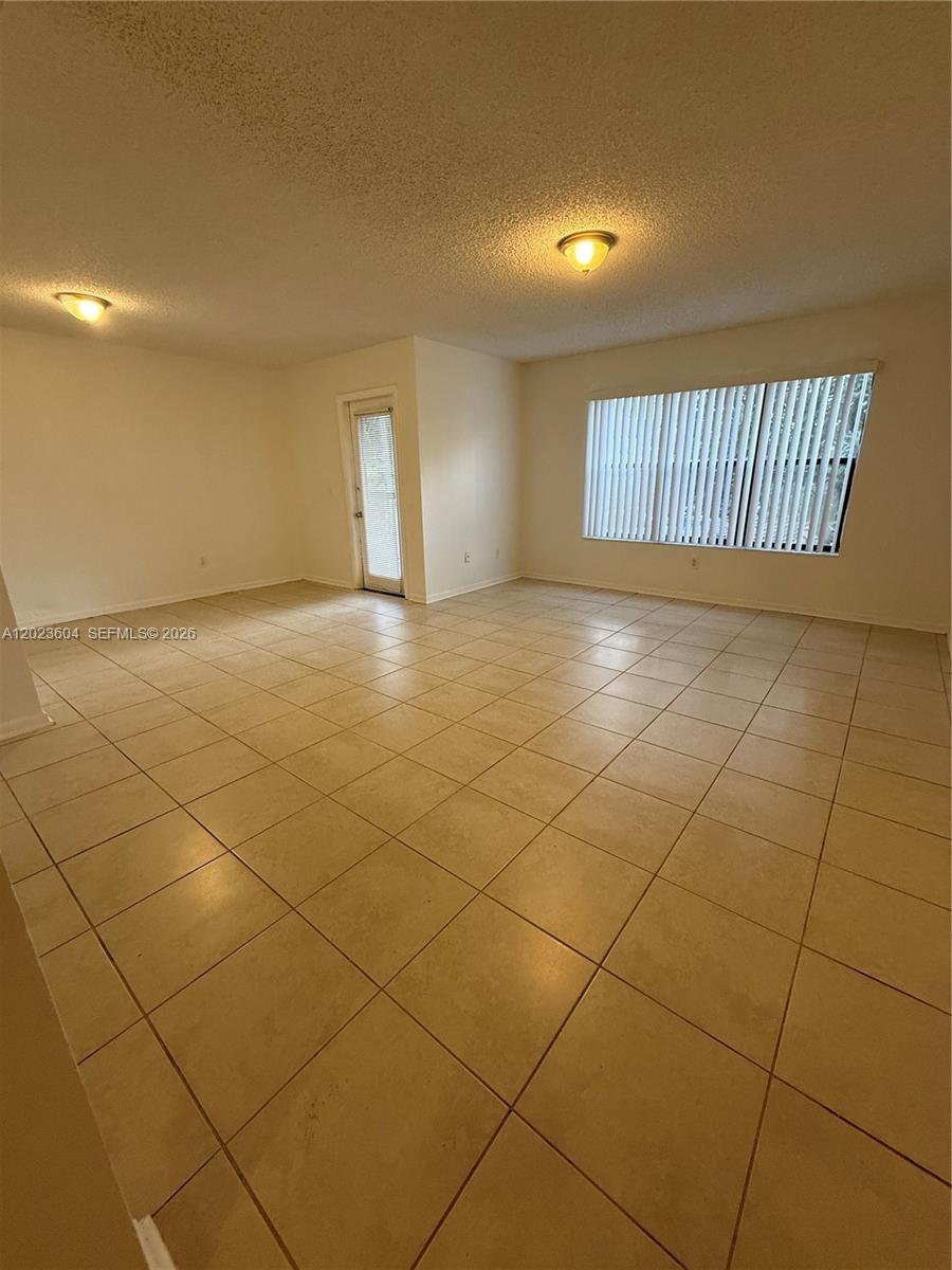 PALM AIRE GARDENS CONDO - Residential