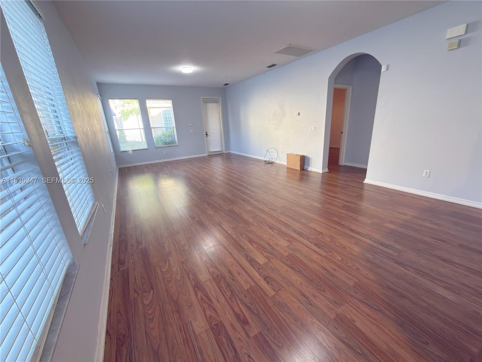 6837 Pasturelands Pl