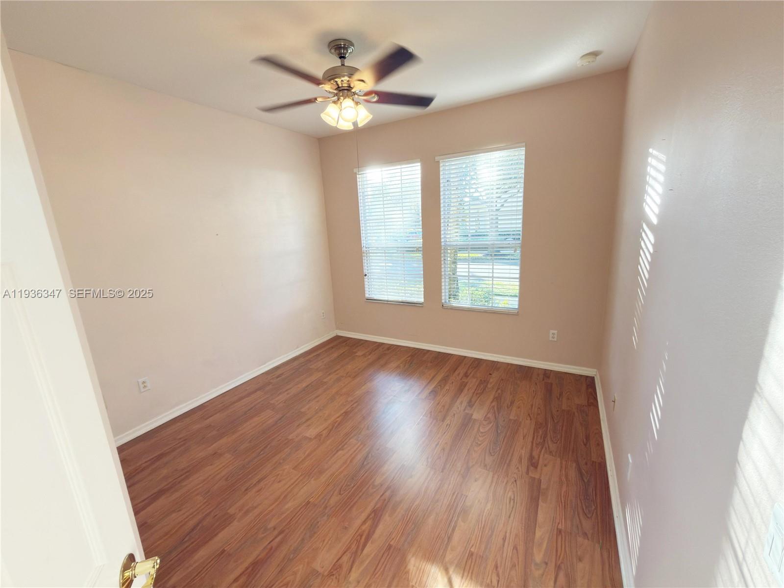 6837 Pasturelands Pl