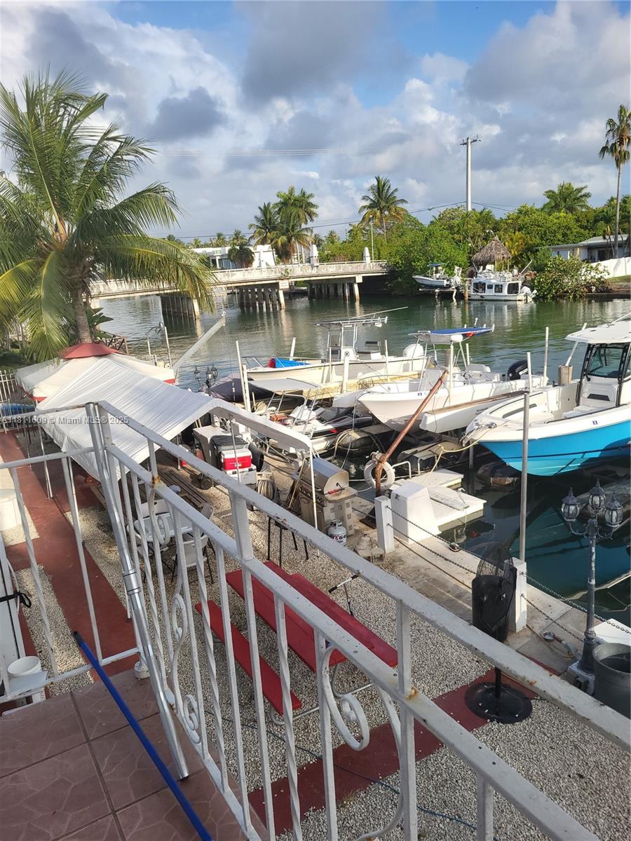 NORMANDY WATERWAY SUB - Residential Lease
