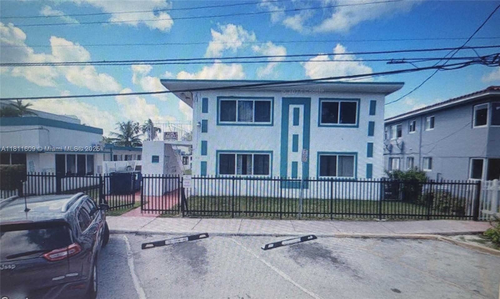 Rental Property at 2101 Calais Dr 10, Miami Beach, Miami-Dade County, Florida - Bedrooms: 2 
Bathrooms: 1  - $3,000 MO.